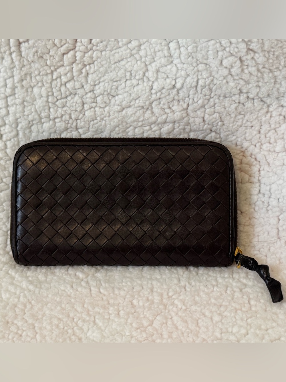 Authentic Bottega Veneta Intrecciato woven leather zip-around wallet in brown
